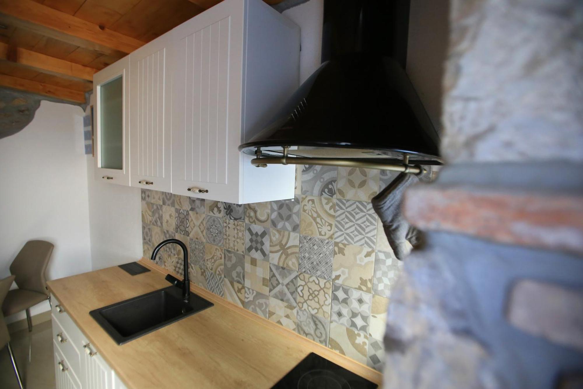 Villa Volos Apartment Karmen With Roof Terrace, Sea View, Free Private Parking Opatija Eksteriør bilde